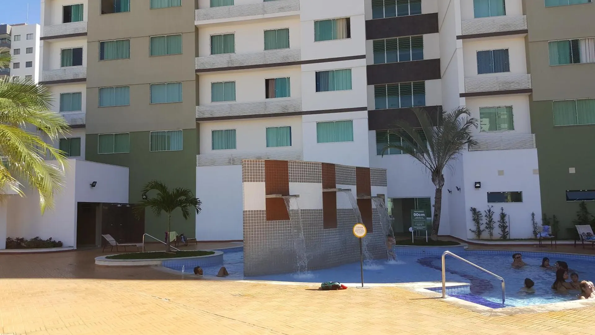 Riviera Park Hotel - Apto Luxo - Piscinas 24Horas Caldas Novas