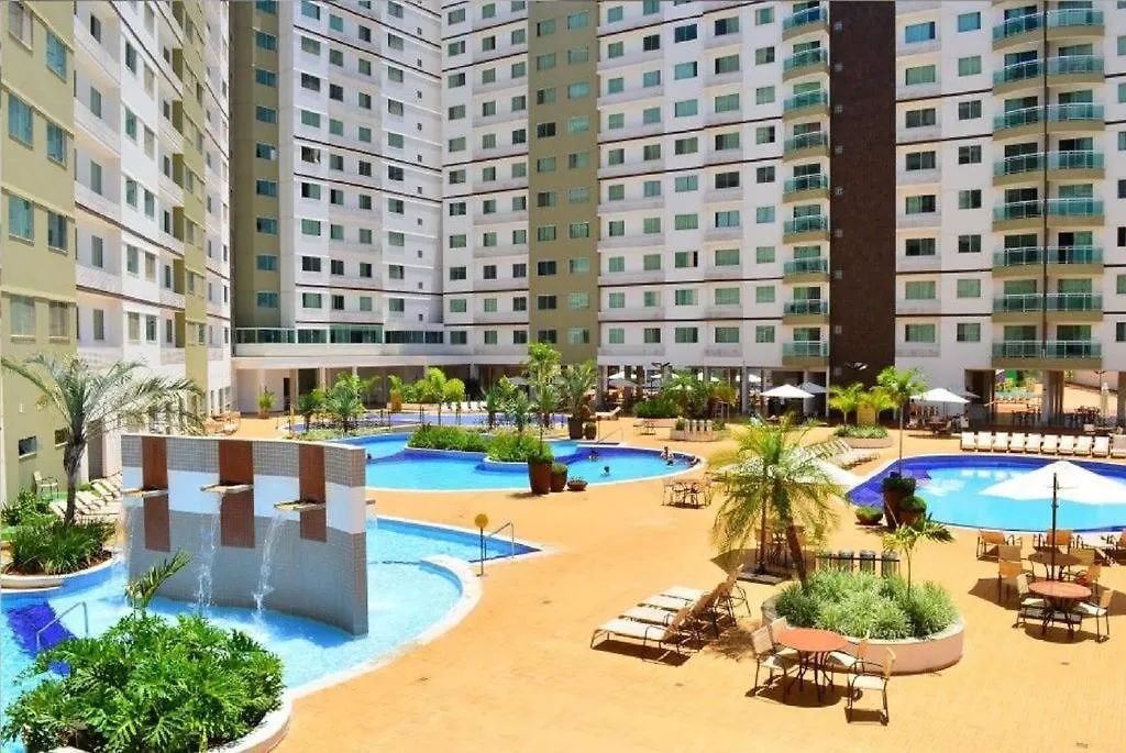 Riviera Park Hotel - Apto Luxo - Piscinas 24Horas Caldas Novas 4*,