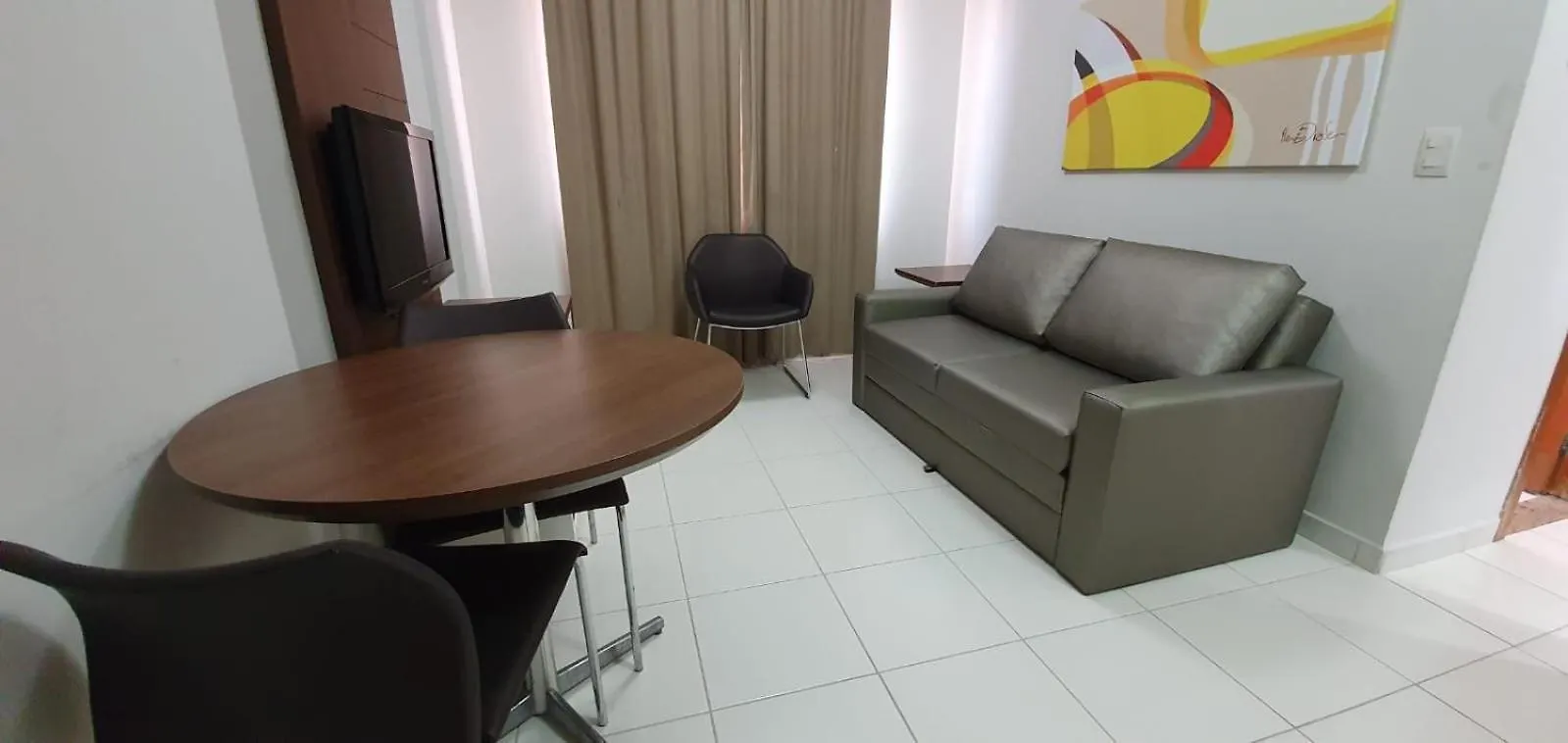 Riviera Park Hotel - Apto Luxo - Piscinas 24Horas Caldas Novas