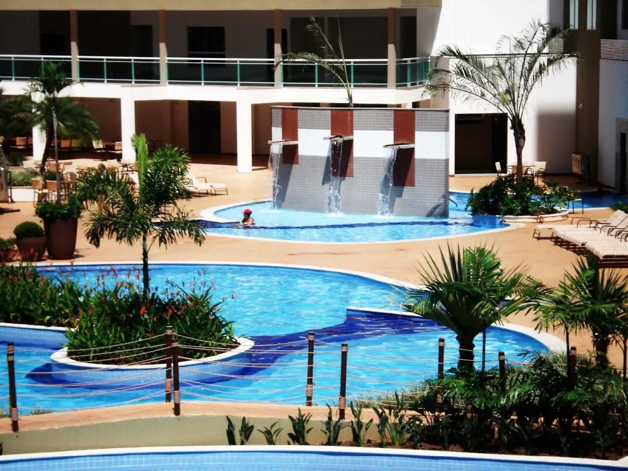 Riviera Park Hotel - Apto Luxo - Piscinas 24Horas Caldas Novas