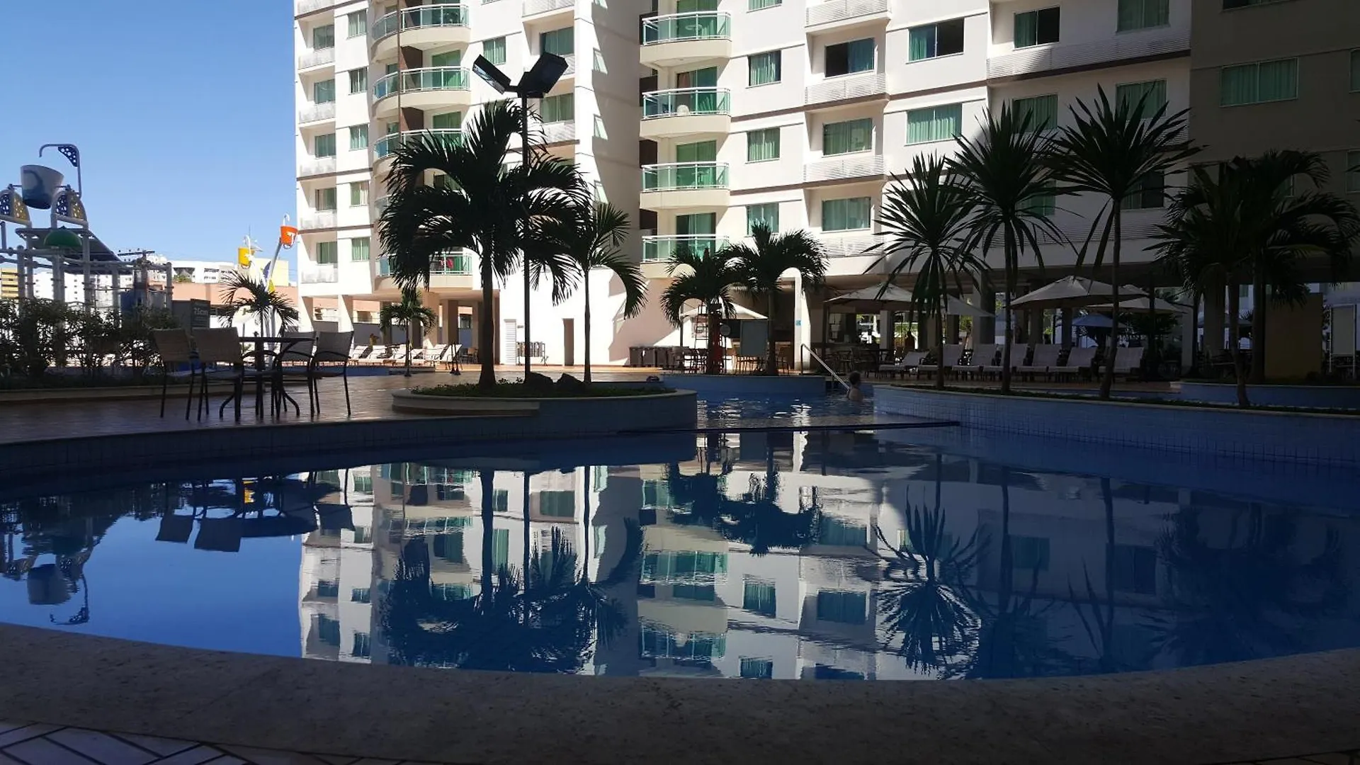 Riviera Park Hotel - Apto Luxo - Piscinas 24Horas Caldas Novas